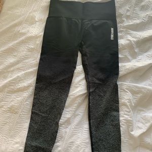Black/Grey Gymshark leggings